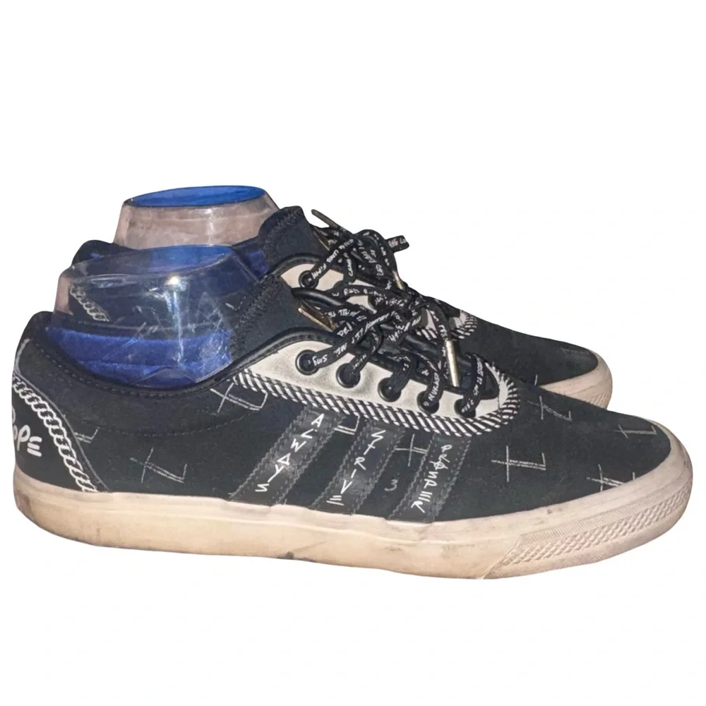 Adidas Hood By‎ Air HBA Sneakers 9.5 Graphic Low Top Streetwear Designer Collab